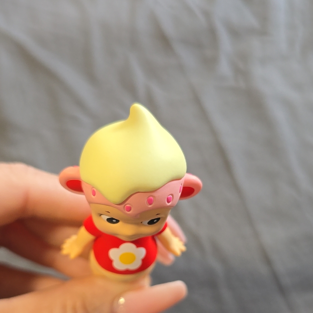 Sonny Angel Strawberry Love Monkey Authentic - Picture 4 of 6